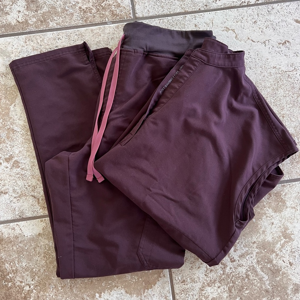 Figs scrub set
